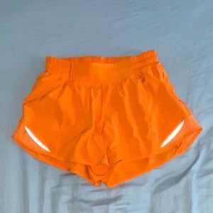 orange soda lululemon hotty hot shorts !